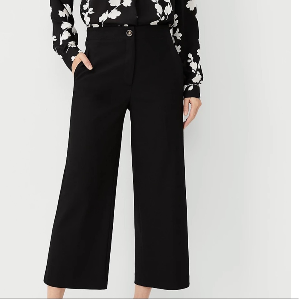 Ann Taylor - The Wide Leg Crop Pant